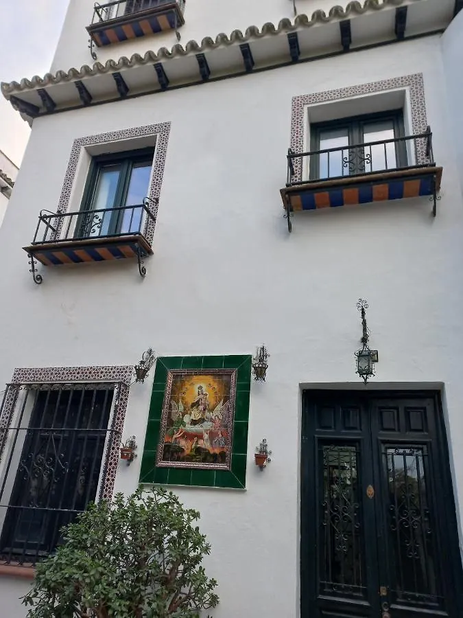 Rest . . . Heliopolis Apartment Seville Spain