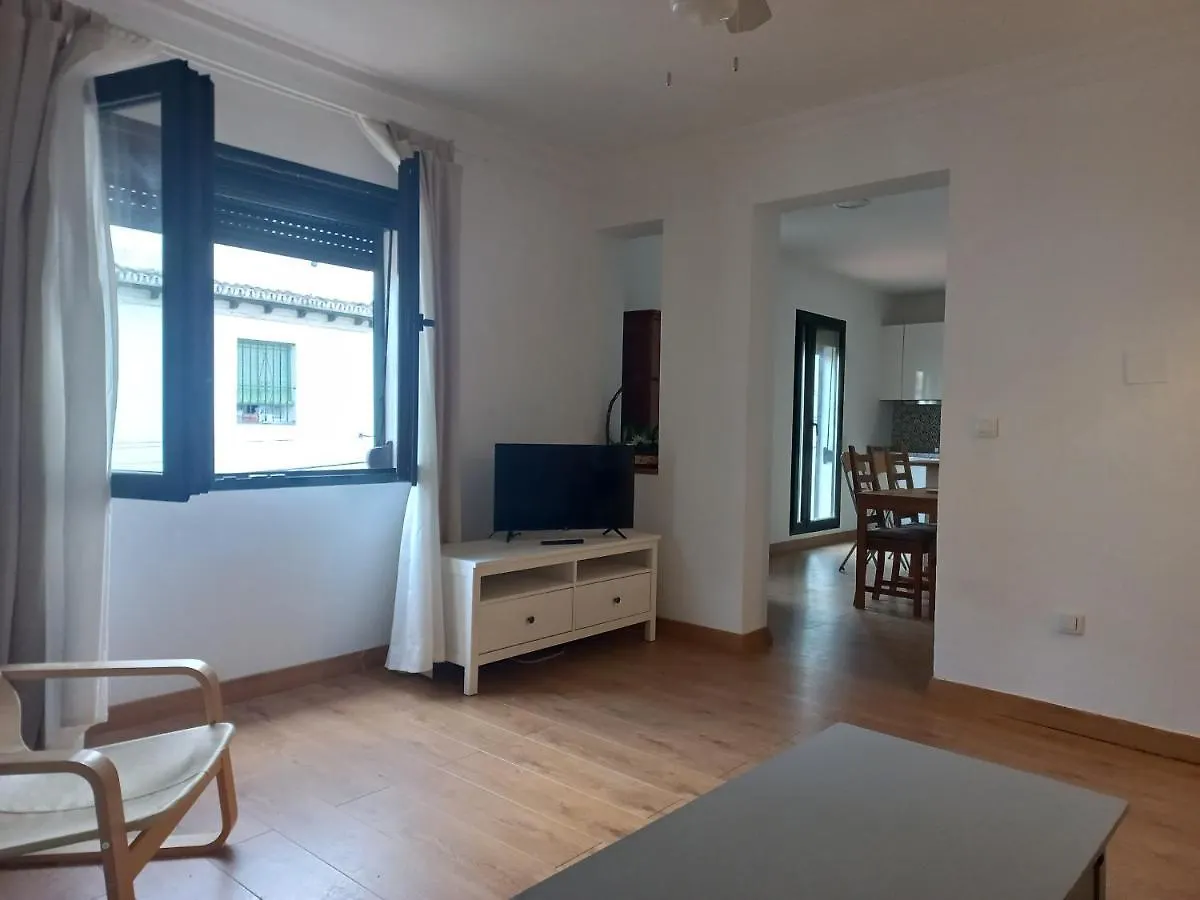 Rest . . . Heliopolis Apartment Seville